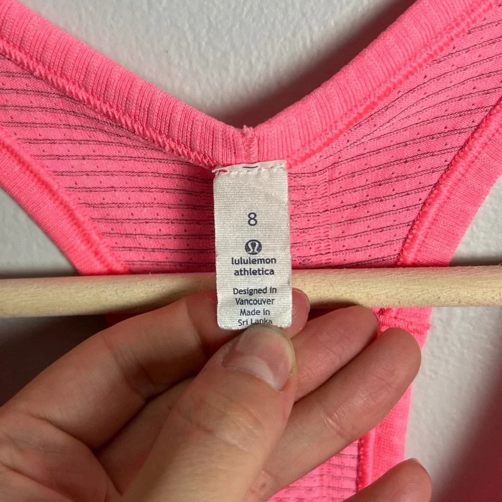 Lululemon Athletica Swiftly Tech Racerback Size 8 Yoga Bright Neon Pink Women's